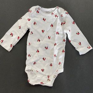 Carter"s Penguin Print Body Suit White Zip Closure Size 6 mo